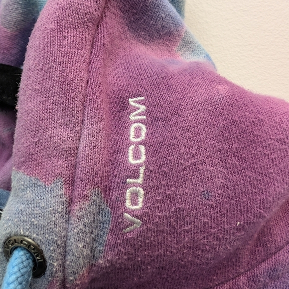 Volcom Blue and Purple Tie-Dye Hoodie - Picture 6 of 7